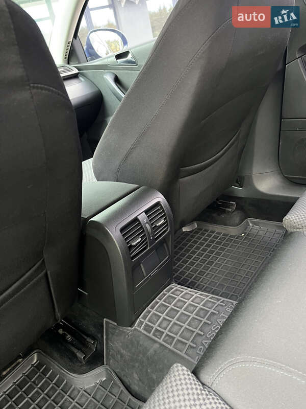 Седан Volkswagen Passat 2007 в Новояворівську фото 37 Седан Volkswagen Passat 2007 в Новояворівську