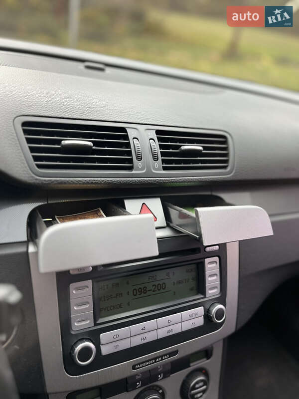 Седан Volkswagen Passat 2007 в Новояворівську фото 47 Седан Volkswagen Passat 2007 в Новояворівську