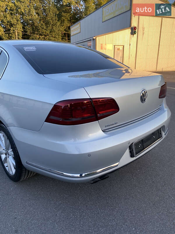 Седан Volkswagen Passat 2013 в Казатине