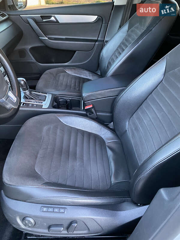 Седан Volkswagen Passat 2013 в Казатине