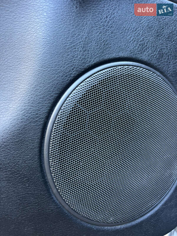 Седан Volkswagen Passat 2001 в Киеве фото 43 Седан Volkswagen Passat 2001 в Киеве