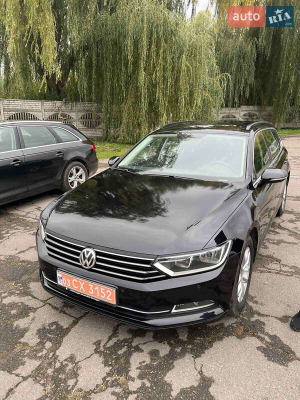 Универсал Volkswagen Passat 2017 в Маневичах