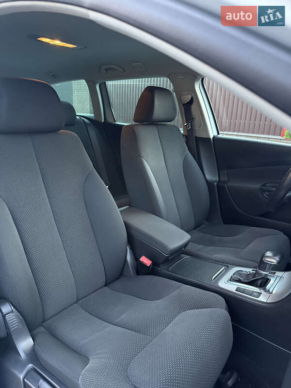 Универсал Volkswagen Passat 2010 в Виннице