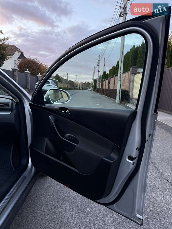 Универсал Volkswagen Passat 2010 в Виннице