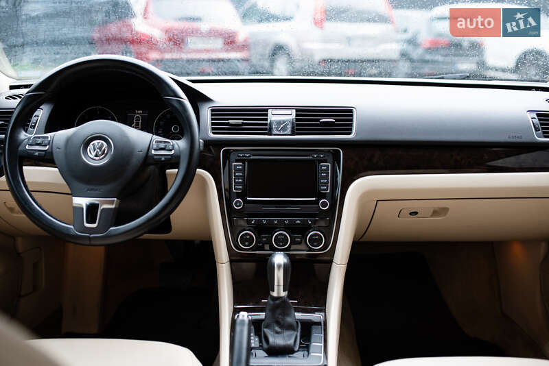 Седан Volkswagen Passat 2014 в Виннице фото 30 Седан Volkswagen Passat 2014 в Виннице