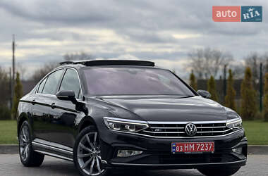 Седан Volkswagen Passat 2022 в Луцке Седан Volkswagen Passat 2022 в Луцке
