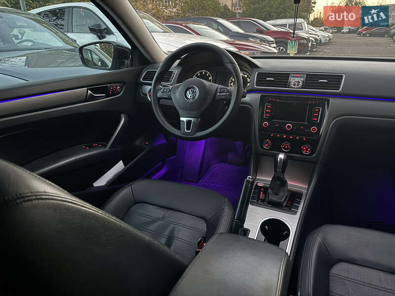 Седан Volkswagen Passat 2014 в Киеве фото 23 Седан Volkswagen Passat 2014 в Киеве