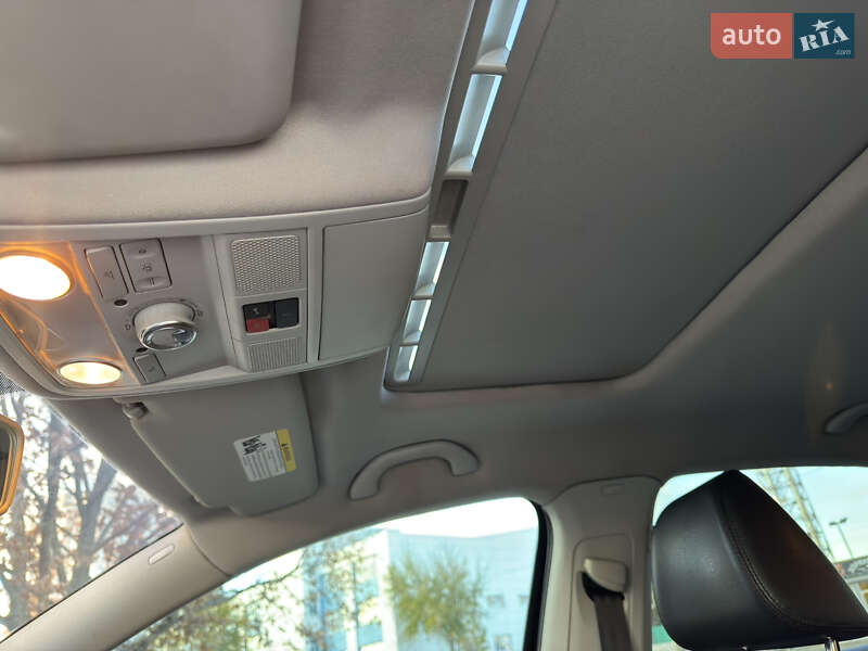 Седан Volkswagen Passat 2014 в Киеве фото 28 Седан Volkswagen Passat 2014 в Киеве