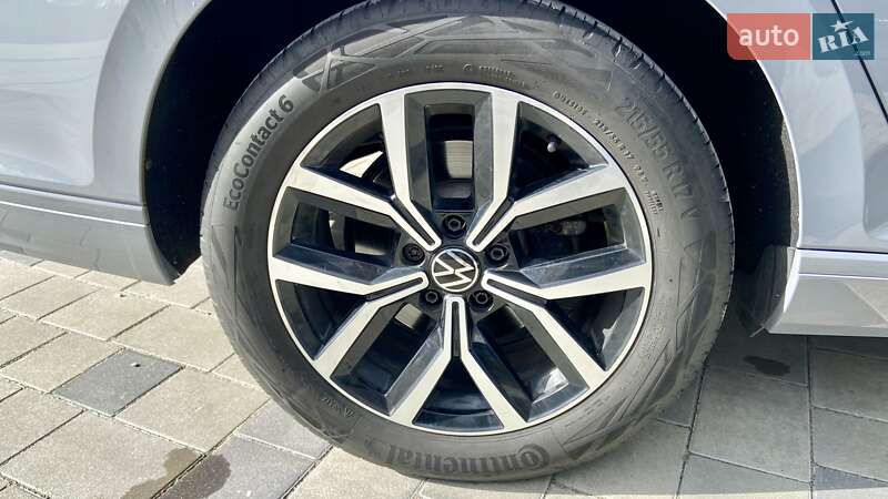 Універсал Volkswagen Passat 2022 в Тернополі