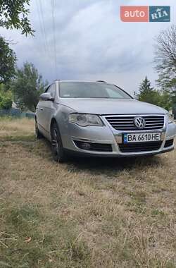 Універсал Volkswagen Passat 2005 в Херсоні