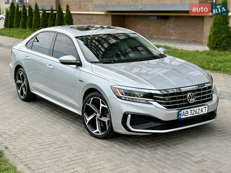 Седан Volkswagen Passat 2020 в Житомирі