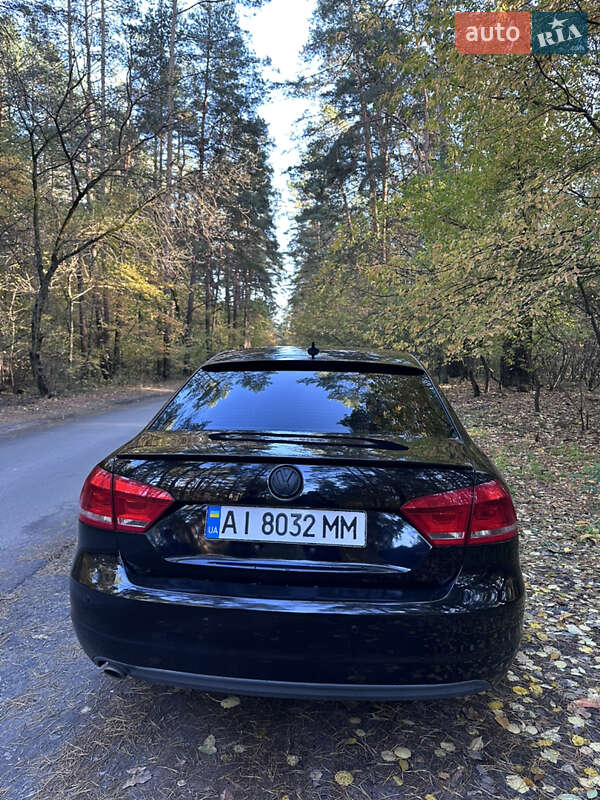 Седан Volkswagen Passat 2012 в Броварах