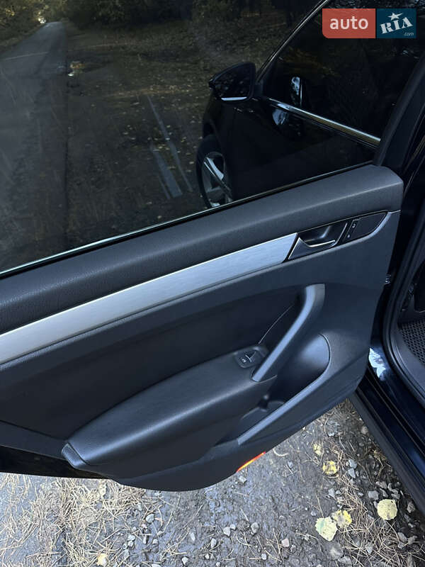 Седан Volkswagen Passat 2012 в Броварах
