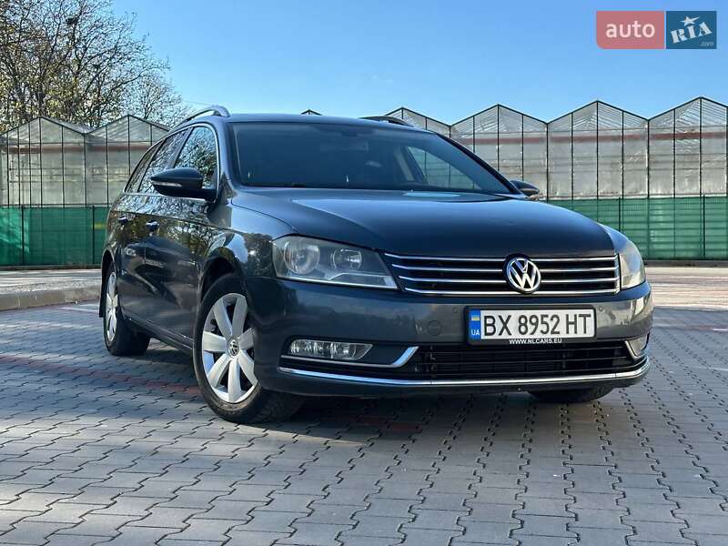 Універсал Volkswagen Passat 2011 в Хмельницькому