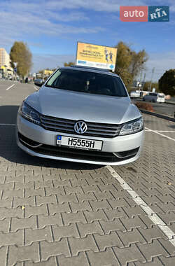 Седан Volkswagen Passat 2013 в Софиевской Борщаговке