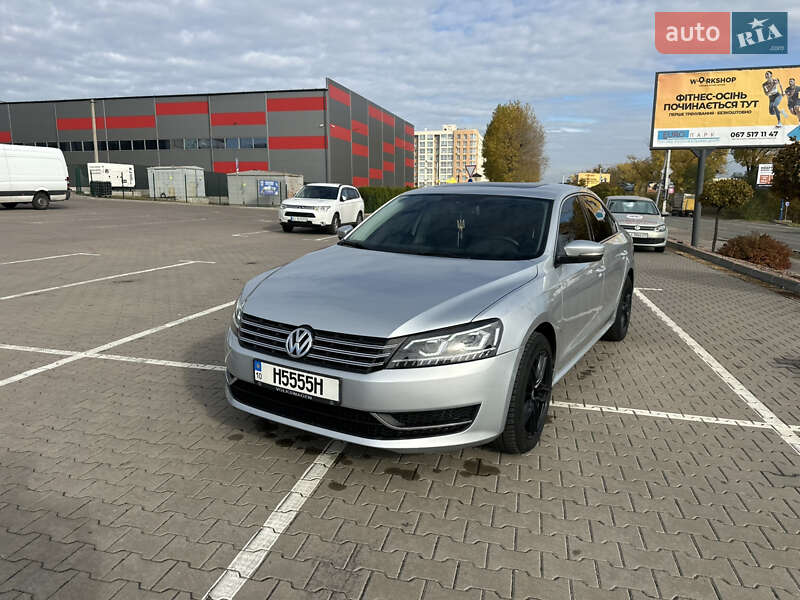 Седан Volkswagen Passat 2013 в Софиевской Борщаговке