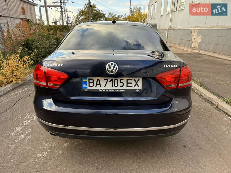 Седан Volkswagen Passat 2012 в Кривом Роге