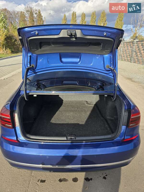 Седан Volkswagen Passat 2016 в Цумани фото 13 Седан Volkswagen Passat 2016 в Цумани