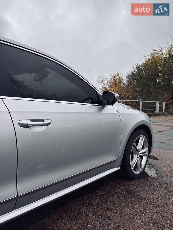 Седан Volkswagen Passat 2013 в Прилуках