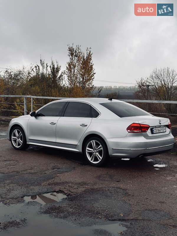 Седан Volkswagen Passat 2013 в Прилуках