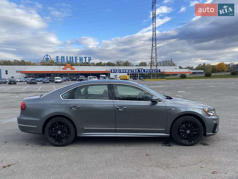 Седан Volkswagen Passat 2017 в Ужгороде фото 3 Седан Volkswagen Passat 2017 в Ужгороде