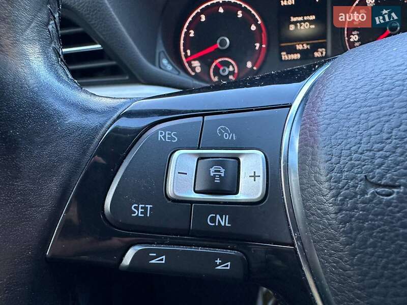 Седан Volkswagen Passat 2020 в Киеве фото 16 Седан Volkswagen Passat 2020 в Киеве