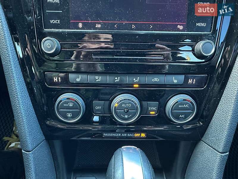 Седан Volkswagen Passat 2020 в Киеве фото 22 Седан Volkswagen Passat 2020 в Киеве