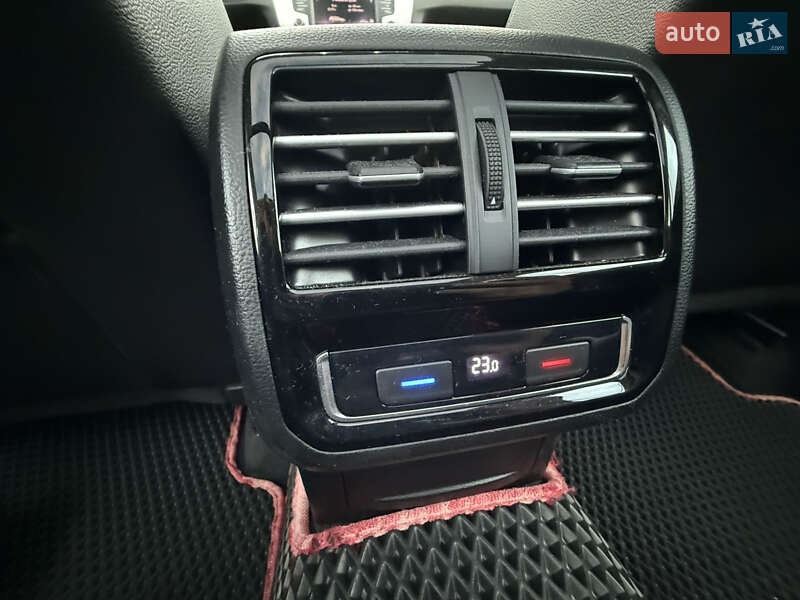 Універсал Volkswagen Passat 2017 в Києві