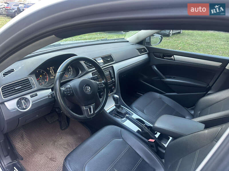 Седан Volkswagen Passat 2013 в Киеве фото 10 Седан Volkswagen Passat 2013 в Киеве
