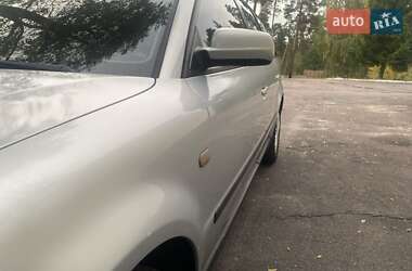 Універсал Volkswagen Passat 1998 в Бучі