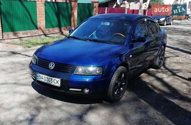Седан Volkswagen Passat 1998 в Александрие Седан Volkswagen Passat 1998 в Александрие
