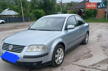 Седан Volkswagen Passat 2003 в Ахтырке
