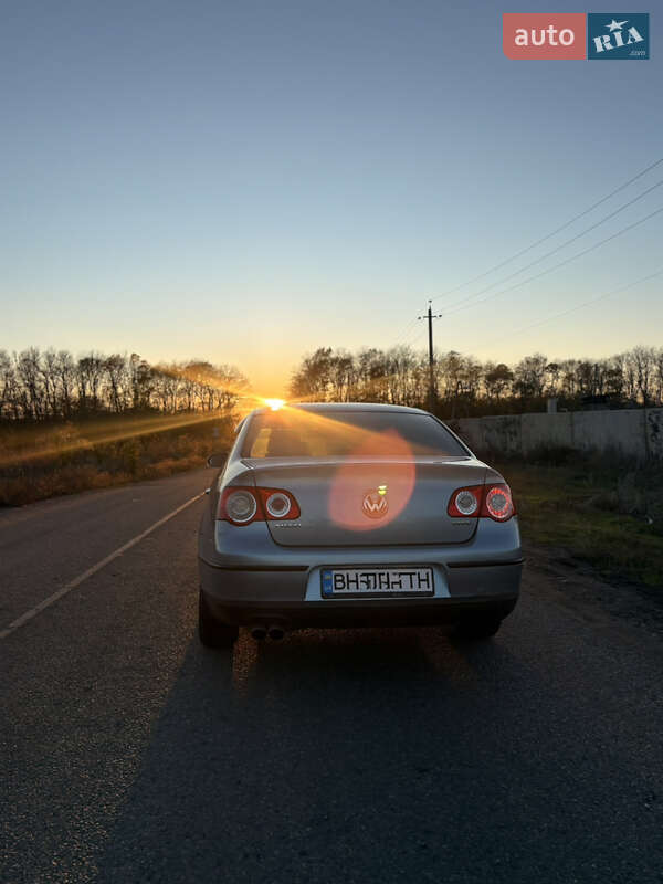 Седан Volkswagen Passat 2005 в Подольске фото 8 Седан Volkswagen Passat 2005 в Подольске