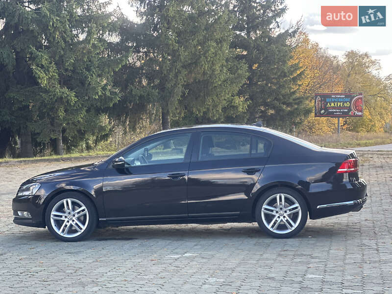 Седан Volkswagen Passat 2013 в Дубні
