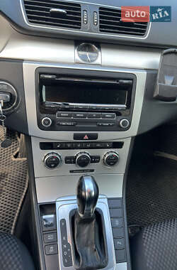 Универсал Volkswagen Passat 2012 в Полтаве