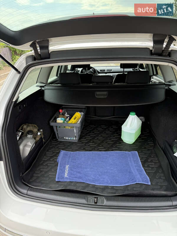 Универсал Volkswagen Passat 2011 в Херсоне