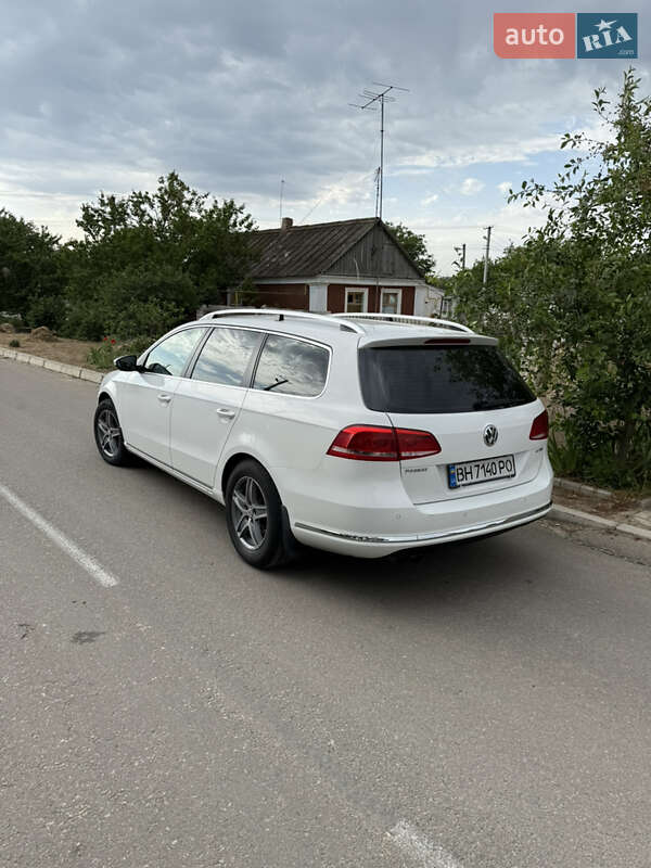 Универсал Volkswagen Passat 2011 в Херсоне