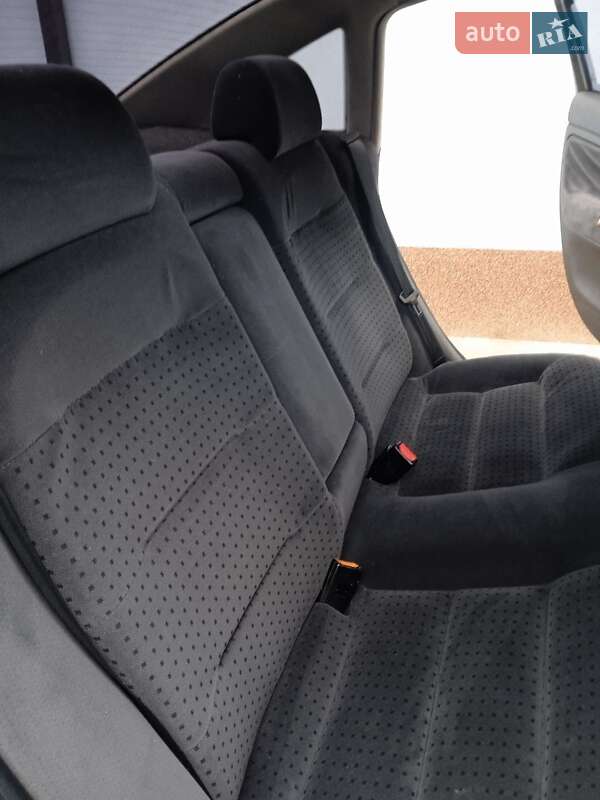 Седан Volkswagen Passat 1997 в Броварах фото 5 Седан Volkswagen Passat 1997 в Броварах