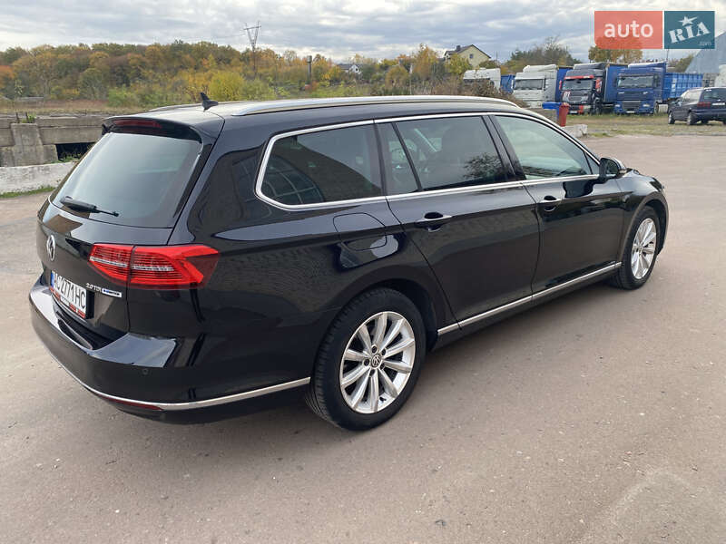 Універсал Volkswagen Passat 2016 в Луцьку