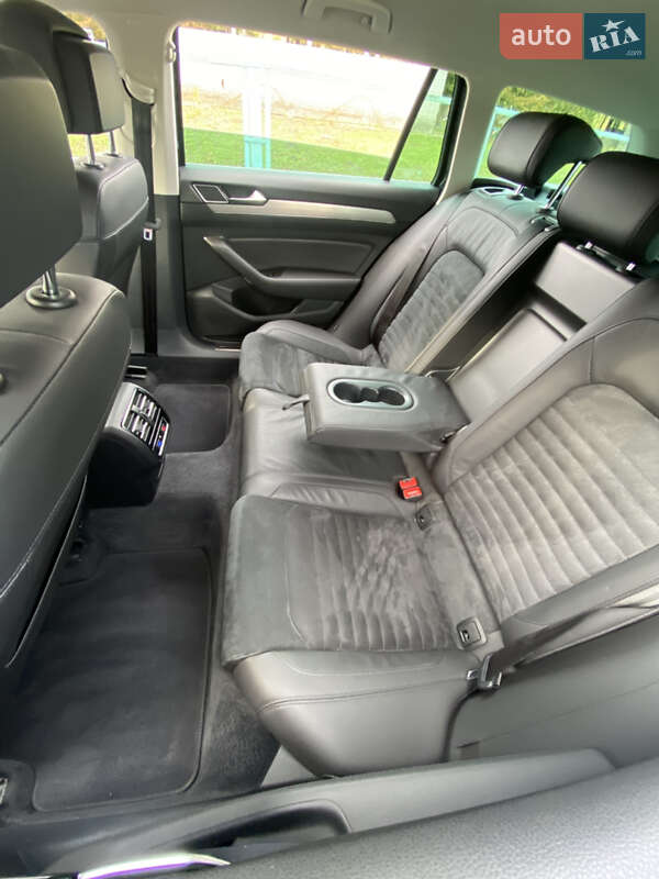 Універсал Volkswagen Passat 2016 в Луцьку