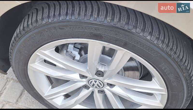 Универсал Volkswagen Passat 2016 в Черновцах