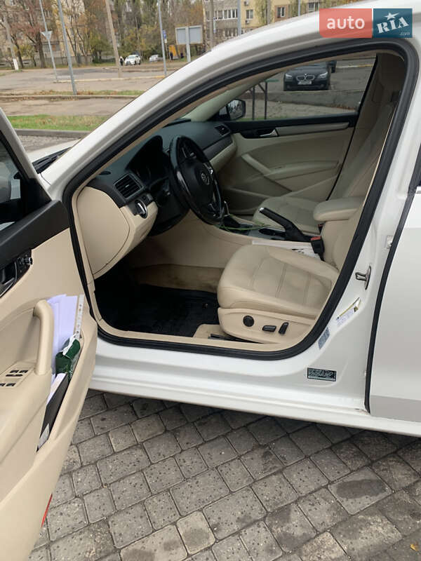 Седан Volkswagen Passat 2014 в Николаеве фото 5 Седан Volkswagen Passat 2014 в Николаеве