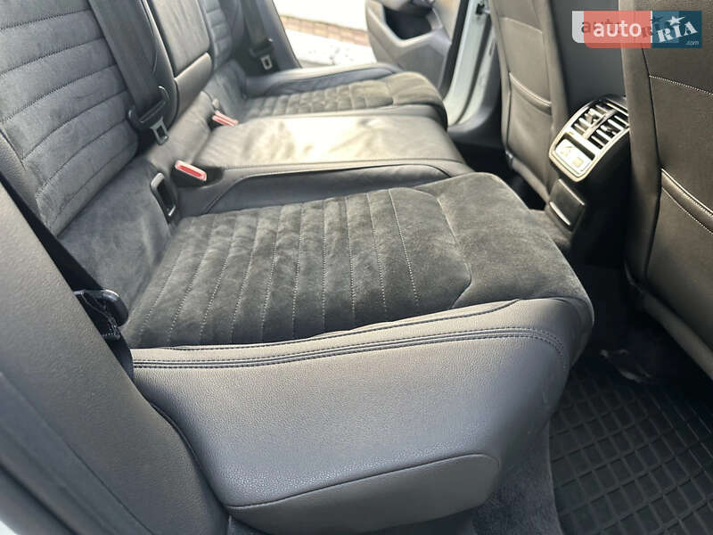 Седан Volkswagen Passat 2016 в Одессе