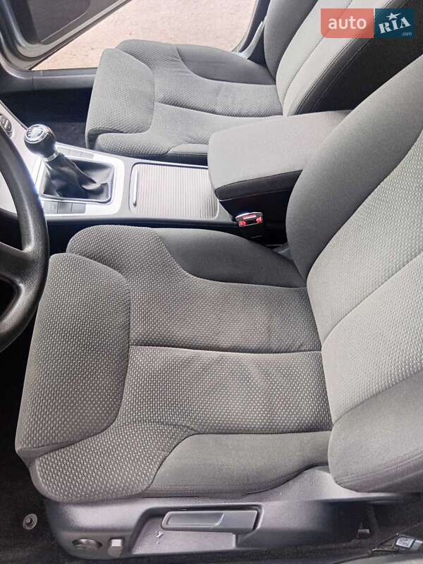Универсал Volkswagen Passat 2008 в Сокирнице фото 11 Универсал Volkswagen Passat 2008 в Сокирнице