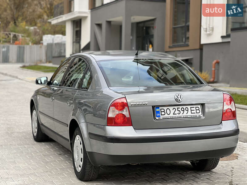 Седан Volkswagen Passat 2001 в Тернополе