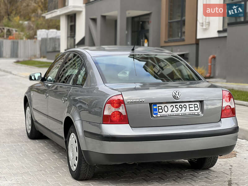 Седан Volkswagen Passat 2001 в Тернополе