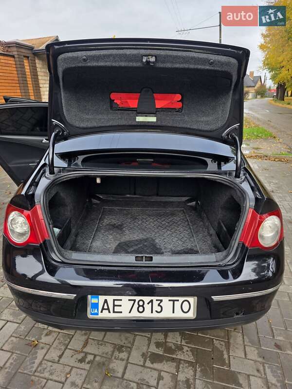 Седан Volkswagen Passat 2006 в Кривому Розі фото 15 Седан Volkswagen Passat 2006 в Кривому Розі