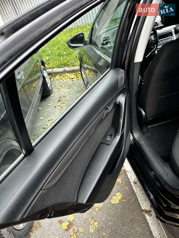Седан Volkswagen Passat 2014 в Хмельницком
