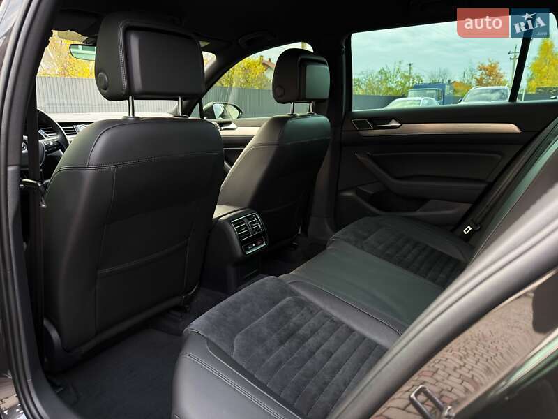 Універсал Volkswagen Passat 2017 в Луцьку фото 55 Універсал Volkswagen Passat 2017 в Луцьку
