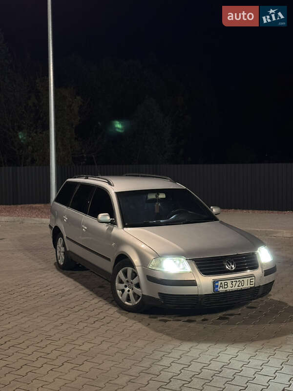 Універсал Volkswagen Passat 2001 в Хмельницькому
